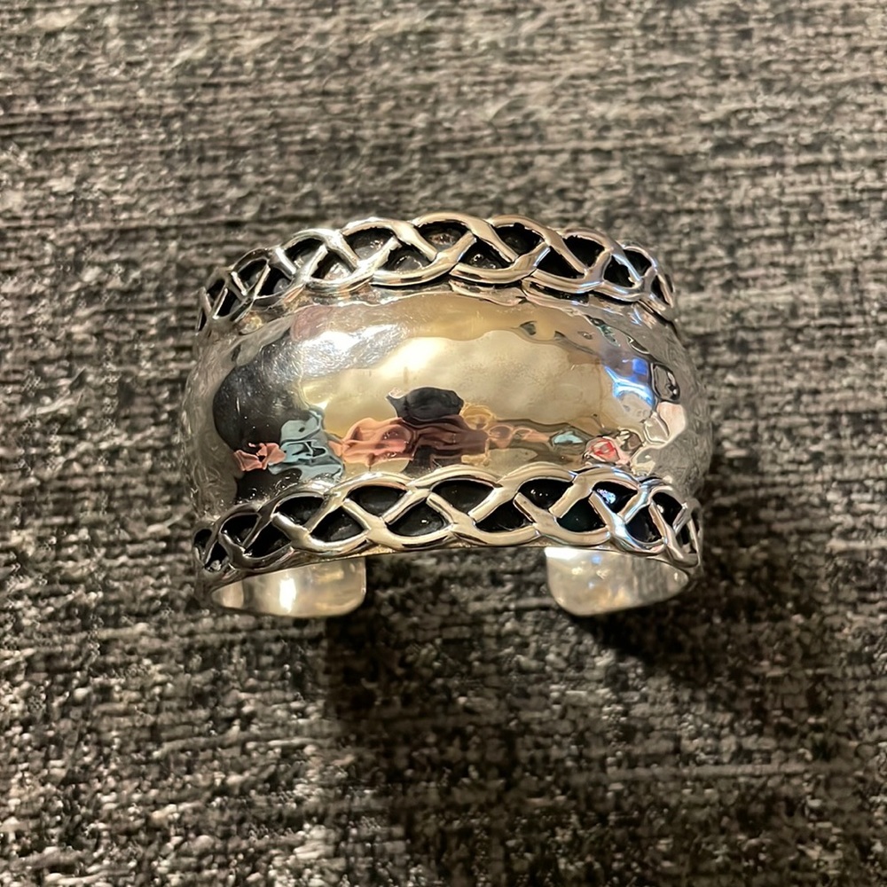 🪀Silver cuff bracelet🪀